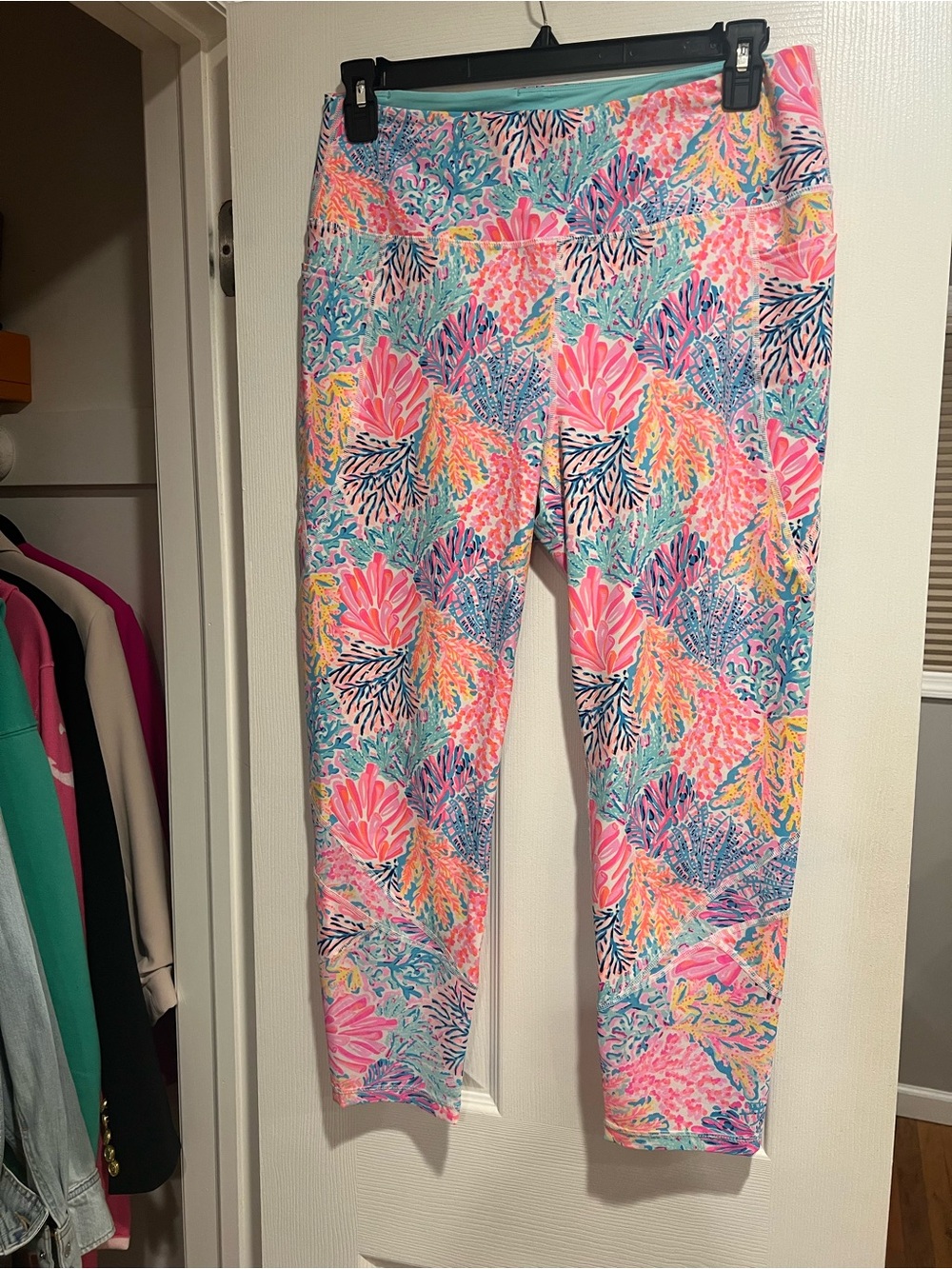 Lilly Pulitzer Pink Aqua Tropical Print Leggings